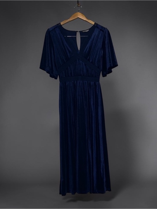 in loom Dresses & Skirts - In Loom Navy Blue maxi Dress